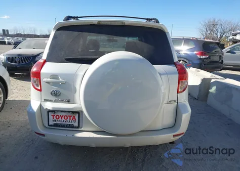 2008 Toyota Rav4 Limited z USA, uszkodzony, nr VIN JTMBD31V085185884